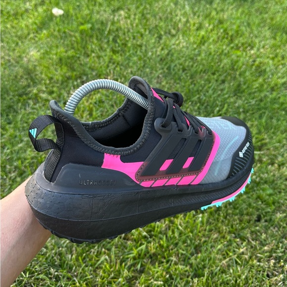 Adidas Ultraboost Light Gore-Tex Womens Running  hiking waterproof Shoes new - Picture 4 of 7